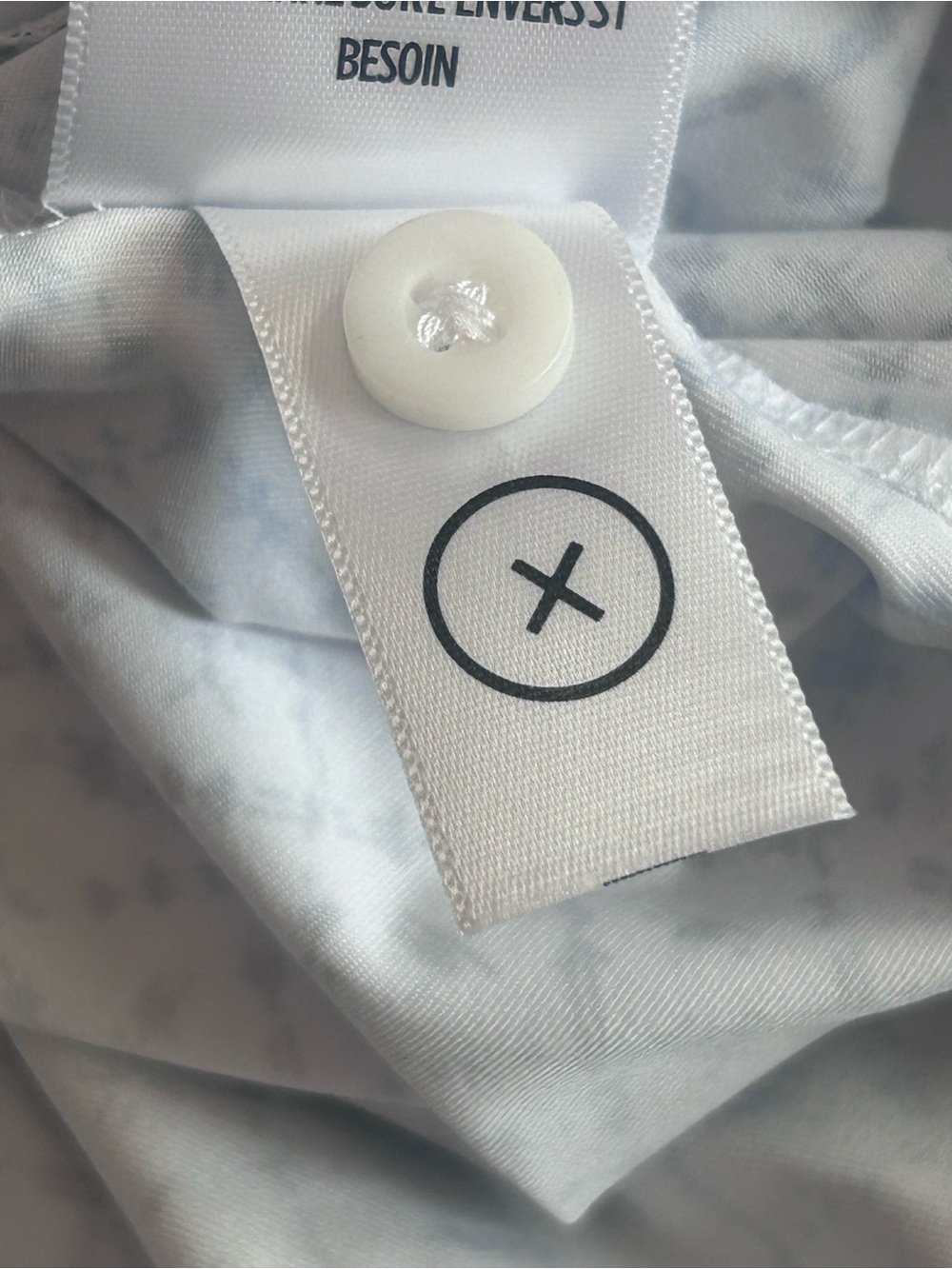 Robert Graham Performance Polo White Blue Black - Picture 6 of 6
